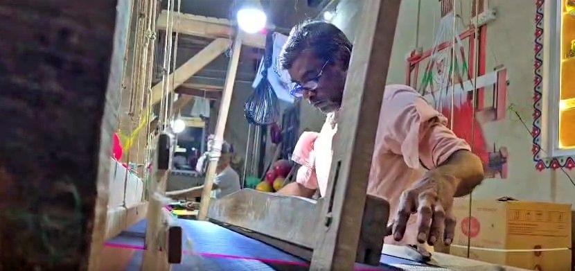 US tariffs impact Banarasi saree exports, industry faces challenges