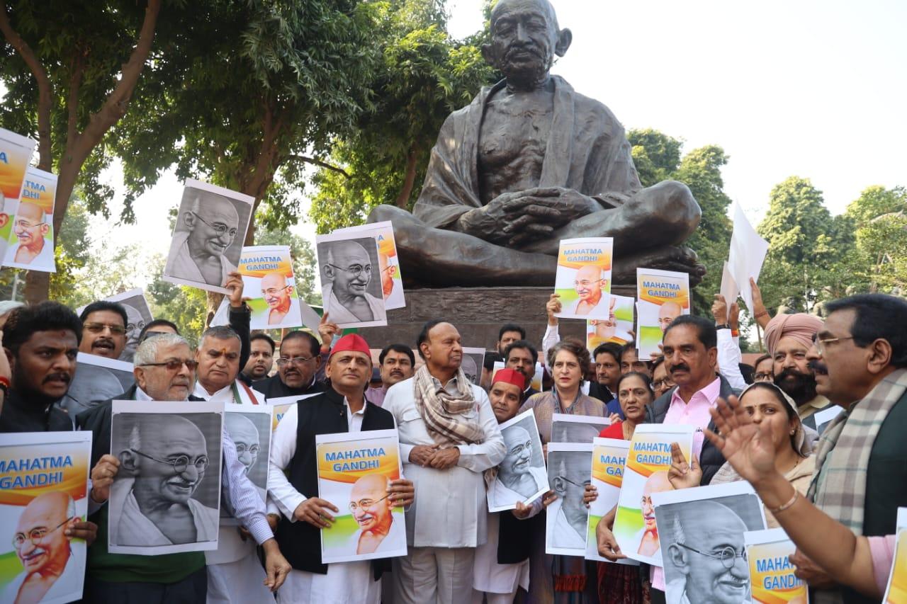 ‘Insult to Mahatma Gandhi’: Oppn protests outside Parliament against move to replace MGNREGA