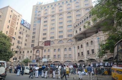 Board gives SBI go-ahead to raise Rs 20,000 crore via bonds this fiscal