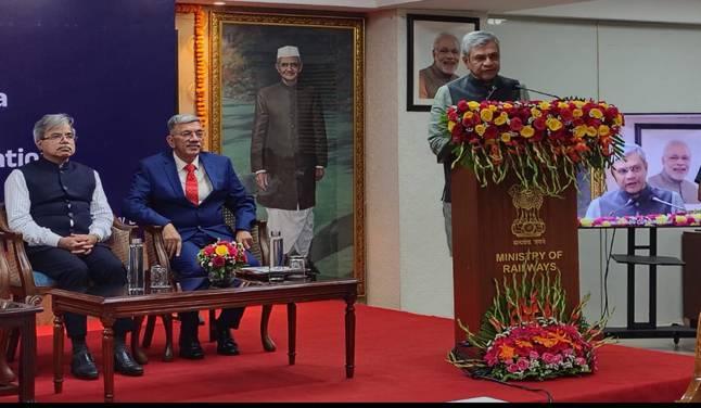 Govt proposes Centre of Excellence at GSV, signs pact with DGCA to boost MRO skills