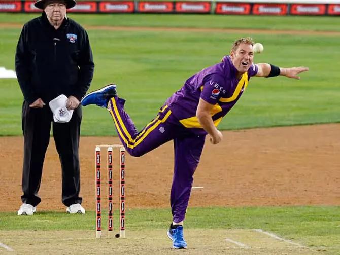 Medics fear COVID vaccine link to cricketer Shane Warne’s sudden death