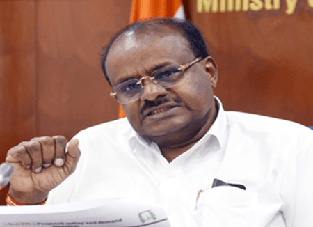 I know CM Siddaramaiah, there will be no leadership shift in K'taka: Kumaraswamy
