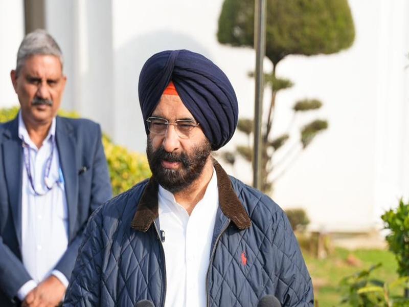 Sirsa urges Atishi, AAP MLAs to join pollution debate in Delhi Assembly on Friday