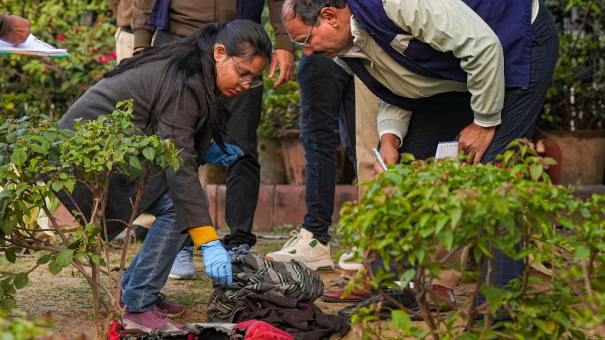 Man Dies After Self-Immolation Near Rail Bhawan