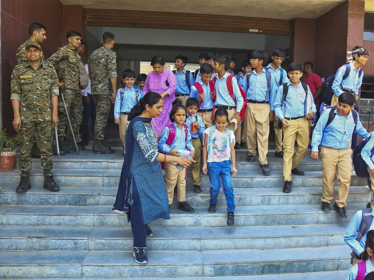 Delhi Schools Face Fresh Bomb Threats