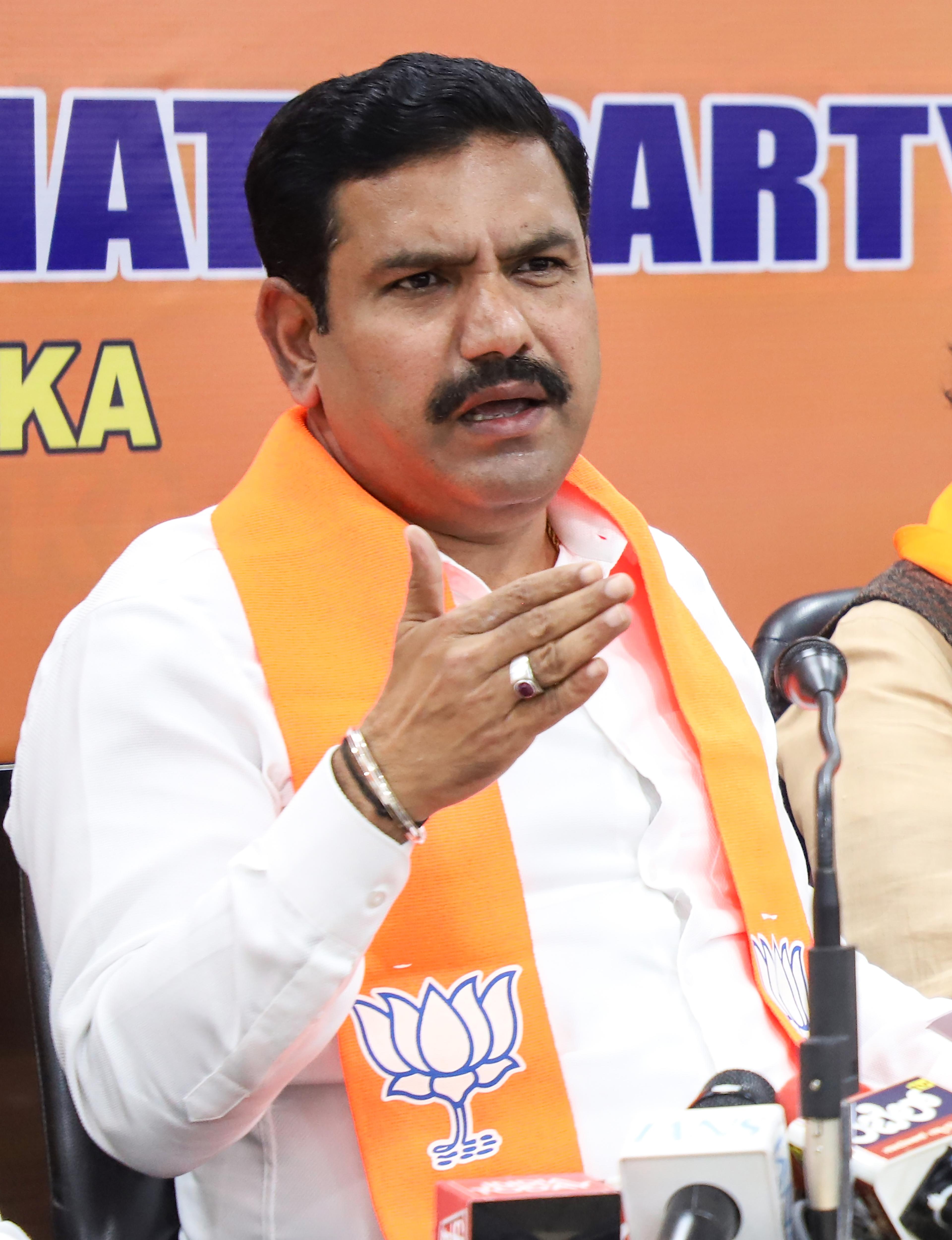 BJP alleges misuse of Rs 1,323.96cr special grant by Cong-led K'taka govt