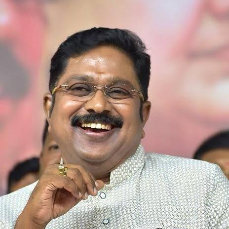 Dhinakaran mocks Palaniswami for 'covering face' after meeting Amit Shah in Delhi