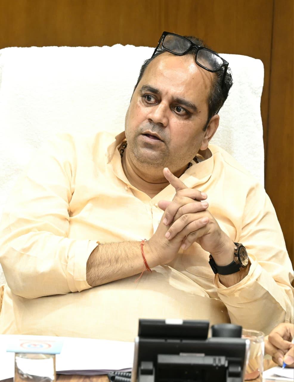 Delhi Drugs Control Department seizes illegal insulin stock worth Rs 20 lakh