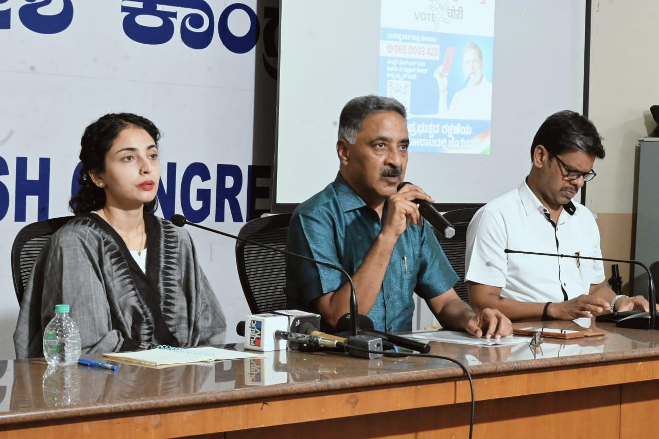 ECI can't threaten Rahul Gandhi for raising voice for fair polls, says Cong; urges withdrawal of remarks on LoP