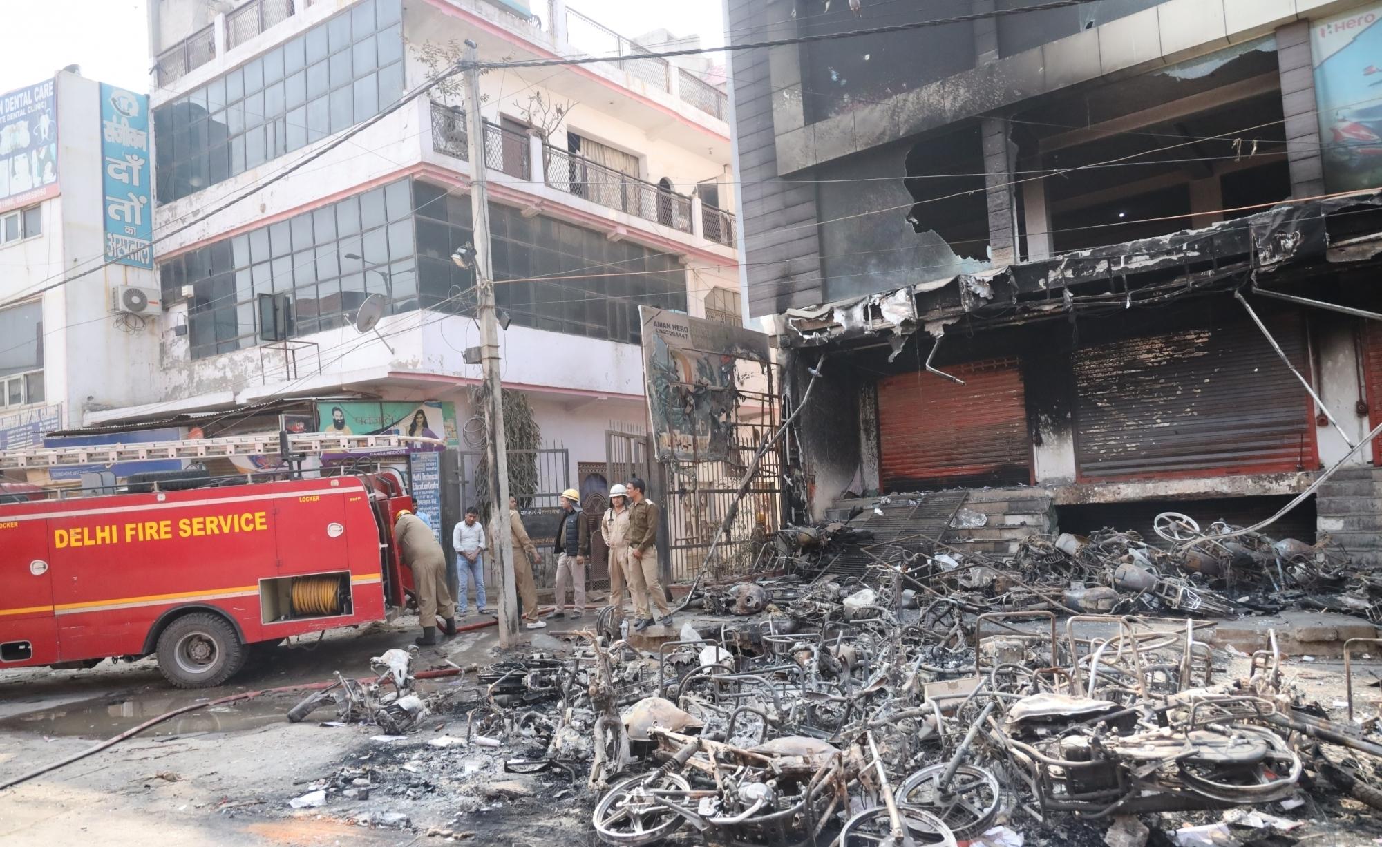 Delhi court convicts six for rioting, arson during 2020 riots