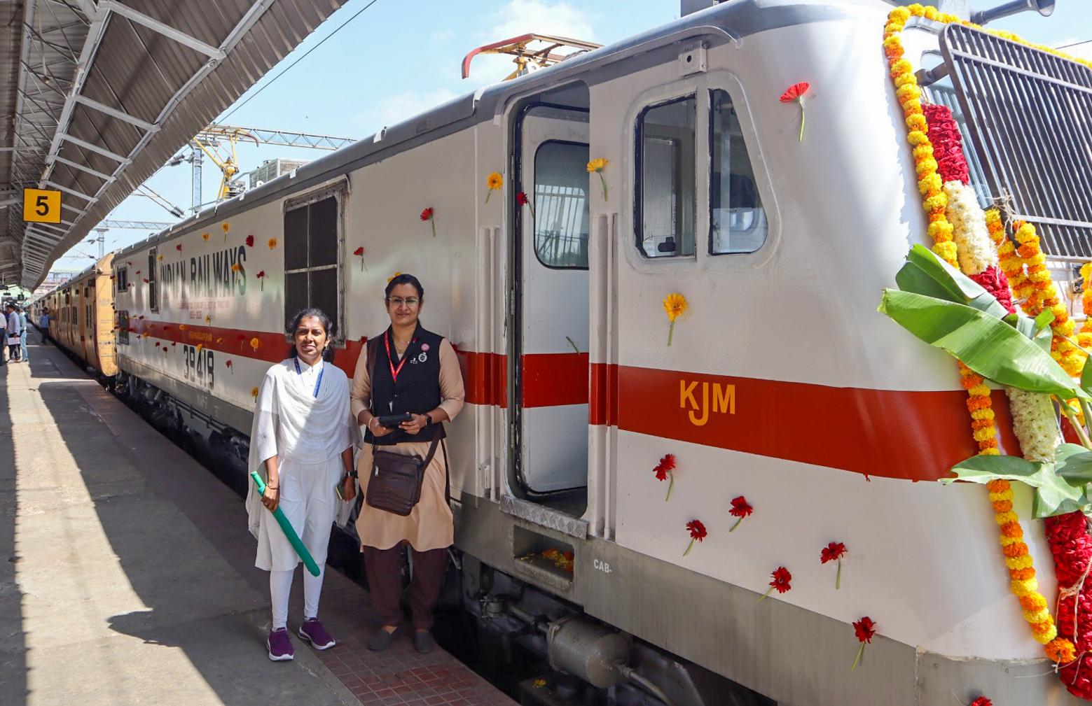 Indian Railways to recruit over 5,000 ex-servicemen as Pointsmen on contract basis