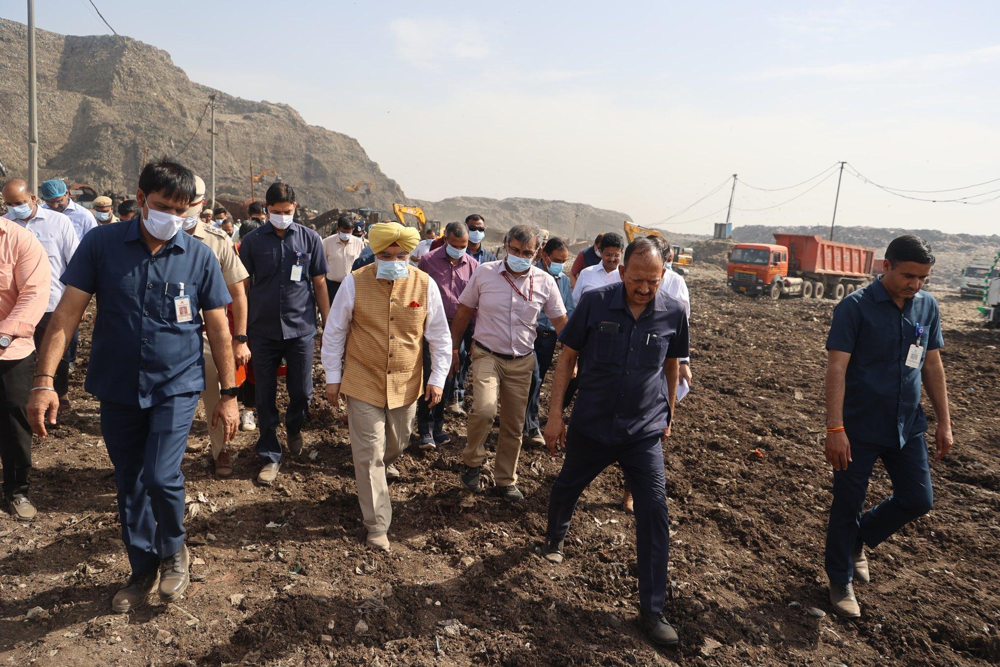 Delhi L-G Sandhu reviews Bhalswa landfill, pushes for faster bioremediation, waste segregation