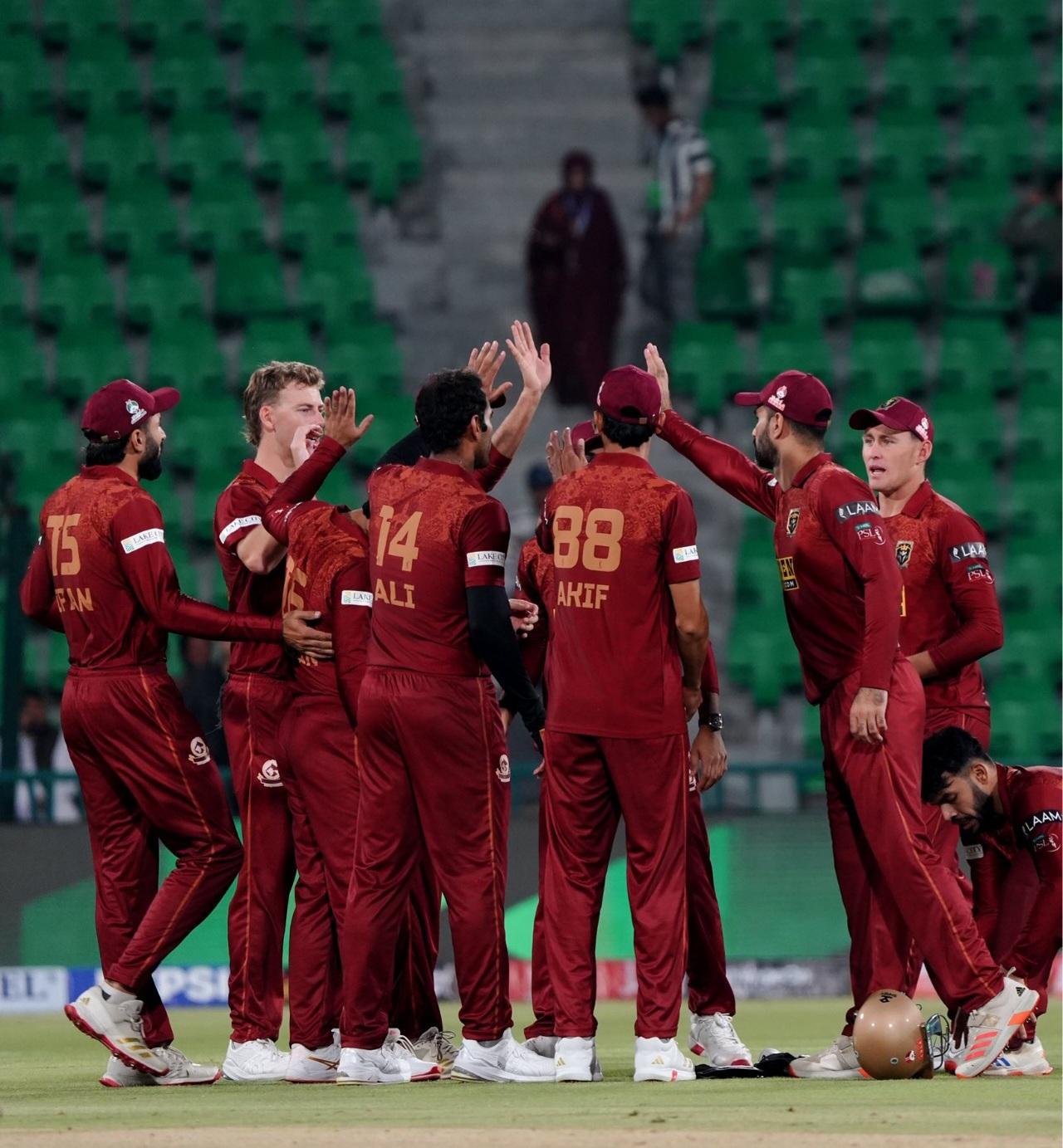 PSL turns into a colour chaos: Akmal says, 'Kits dyed at dupatta gali...', fans upset with poor-quality broadcast