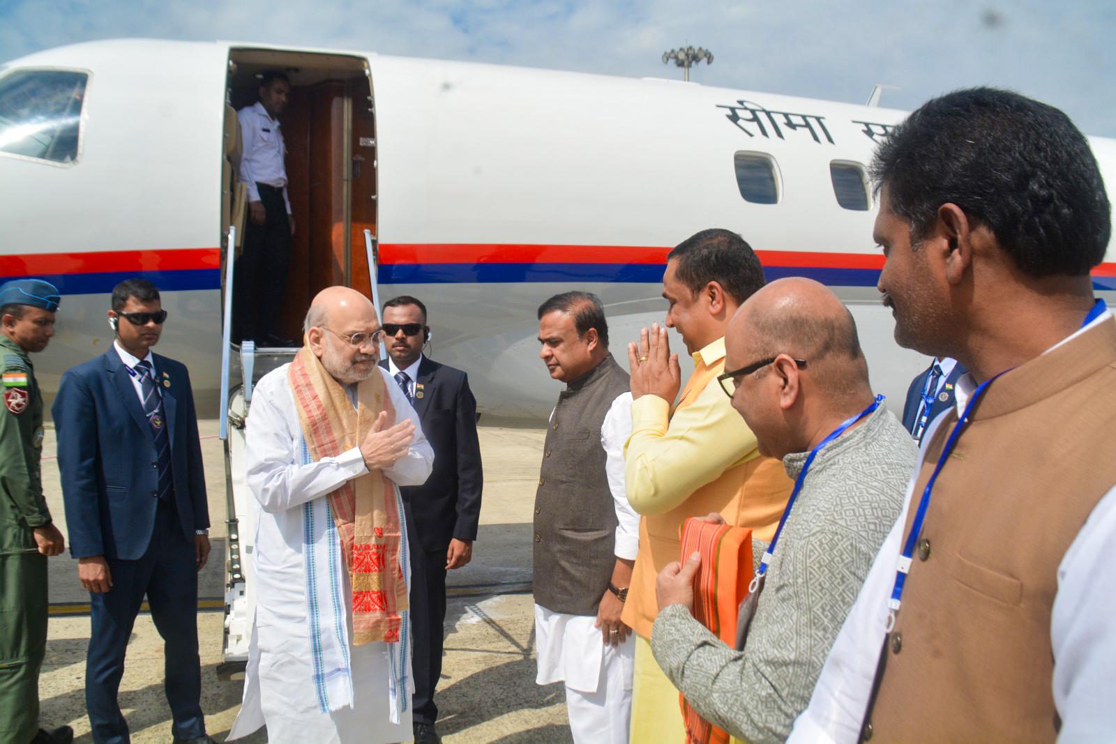 Congress opened borders for Bangladeshis: HM Amit Shah on illegal immigrants