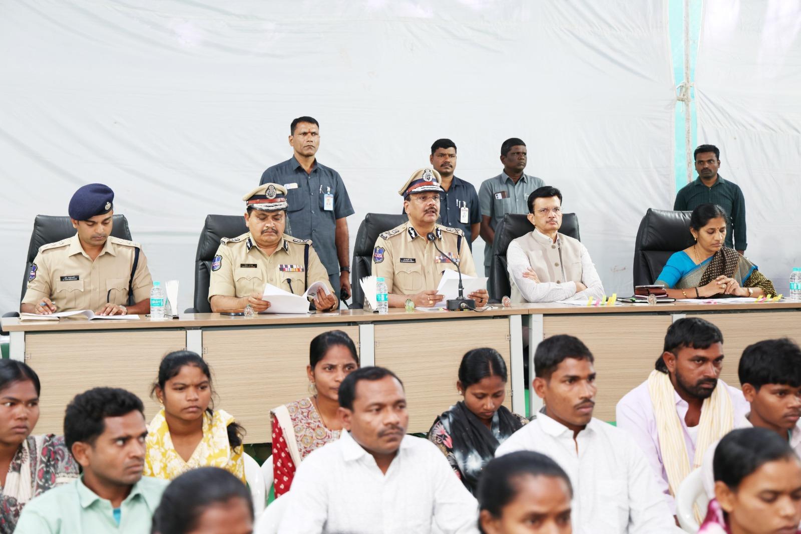 41 Maoists, including 39 from Chhattisgarh, surrender before Telangana Police