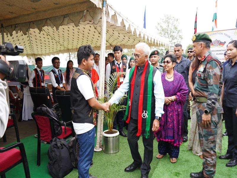 24 youths from Manipur's diverse communities complete National Integration Tour