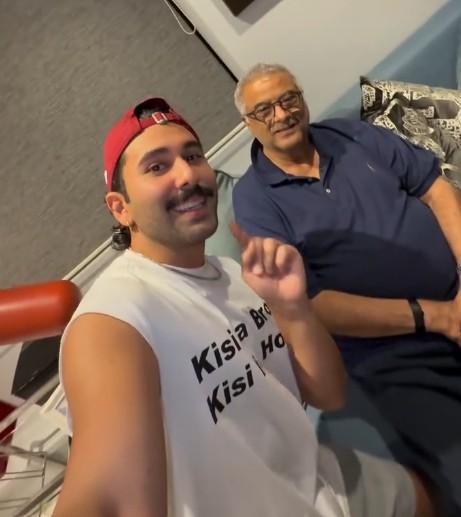 Boney Kapoor tells Orry: 'you are using me for clout', Janhvi reacts