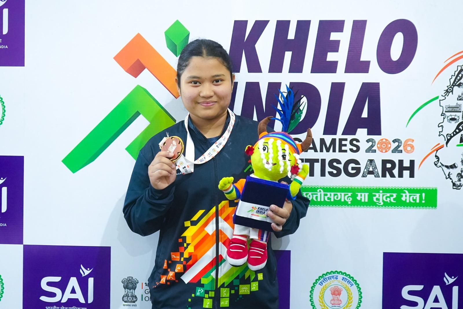 Leaving her four-year-old daughter behind, Pallavi Payeng finishes on KITG podium