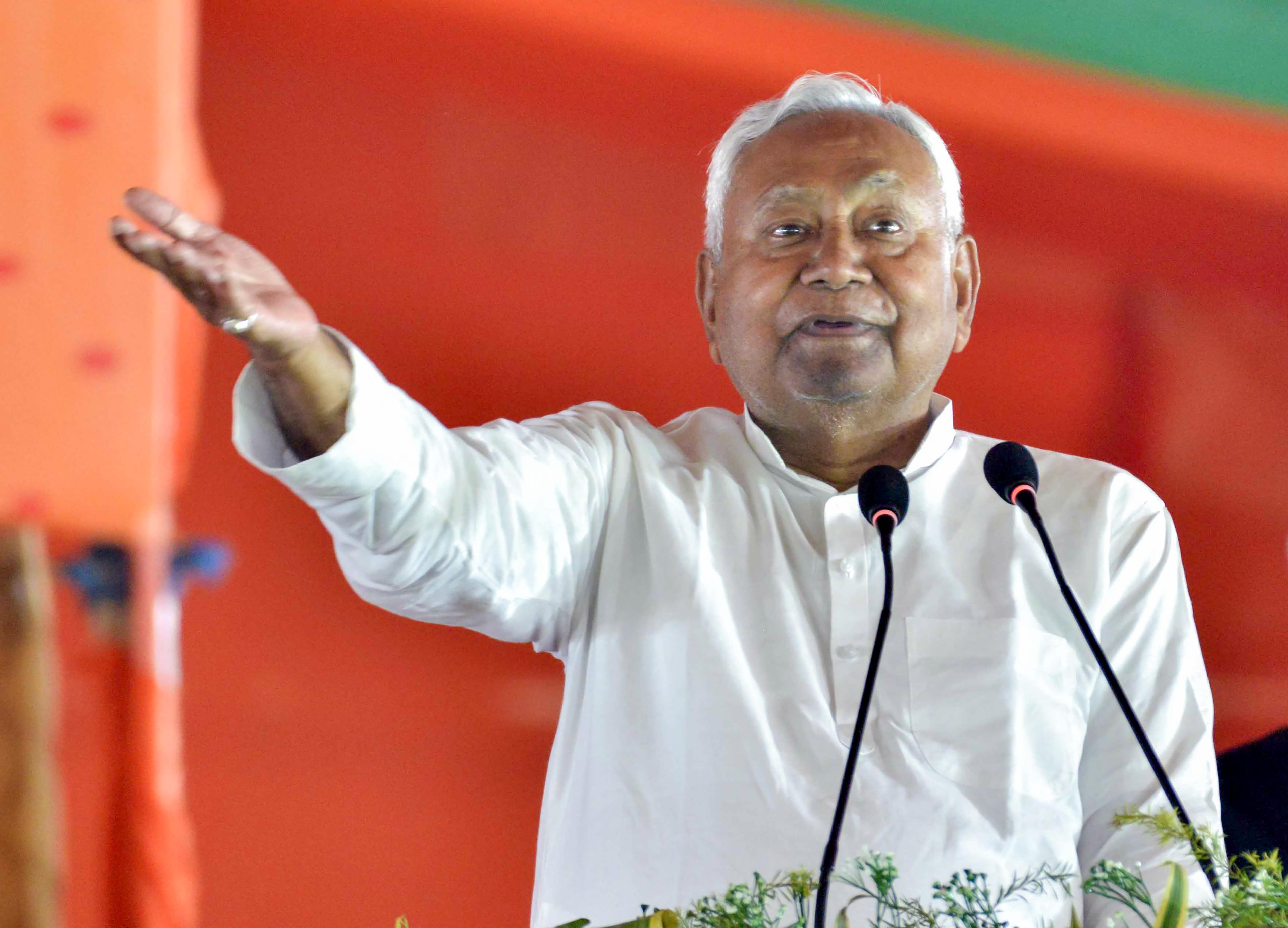CM Nitish showcases achievements of his govt, seeks support for NDA at Dumraon rally