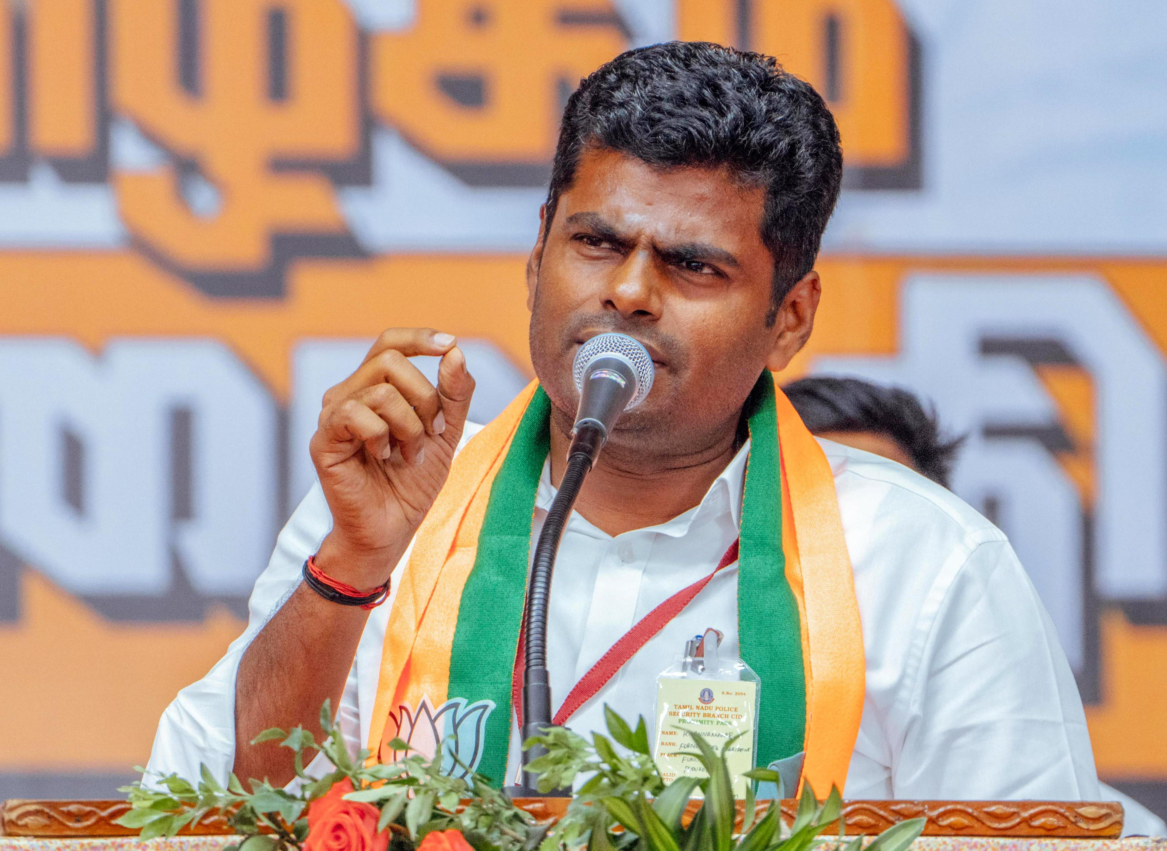 Public will judge his politics: Annamalai refuses to politicise Vijay's personal life