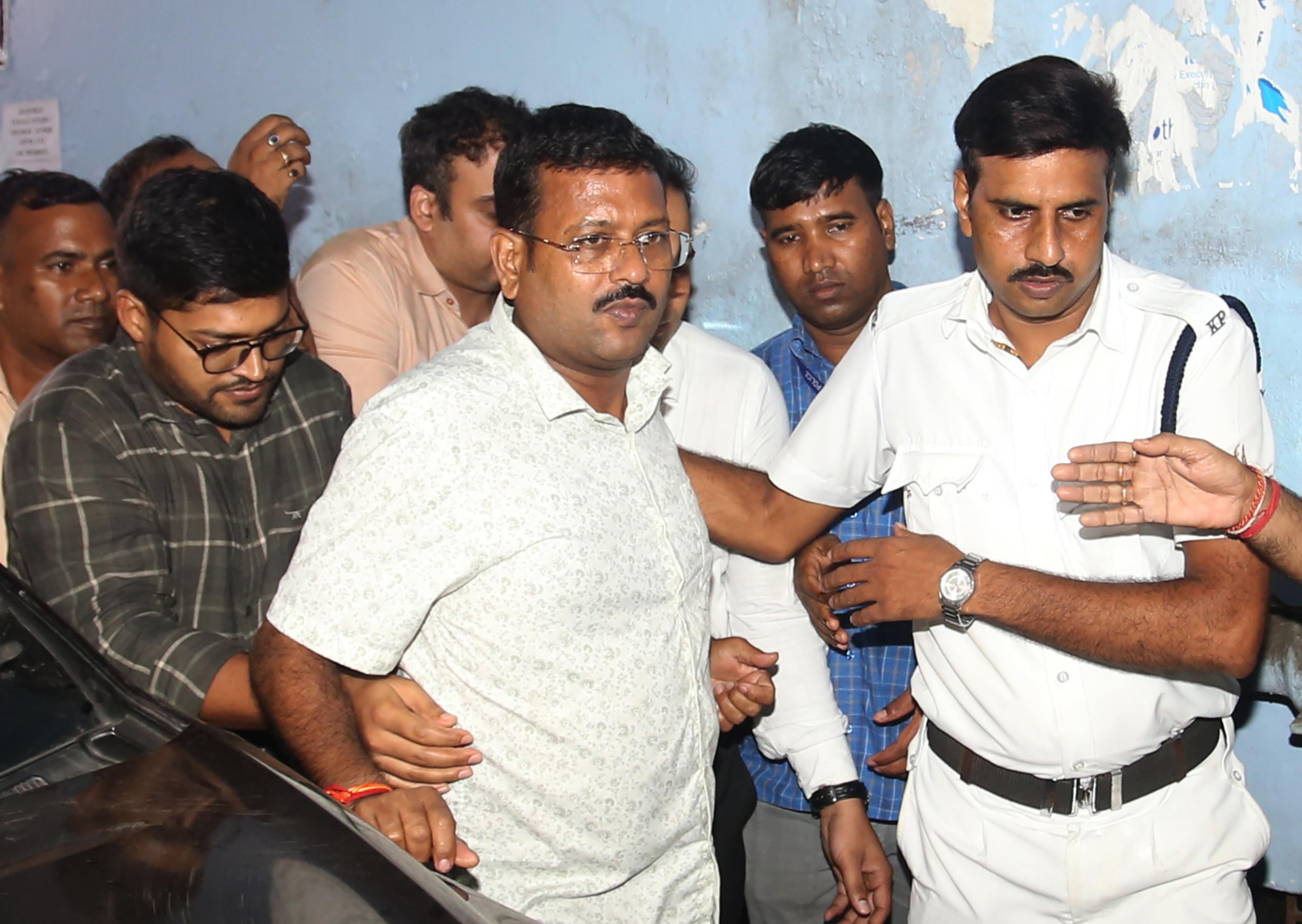 Bengal school job case: Transactions in Jiban Krishna Saha's bank account under ED scanner