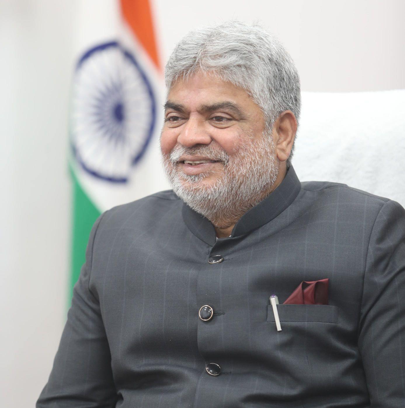 Telangana Speaker takes up hearing on pleas to disqualify two BRS MLAs