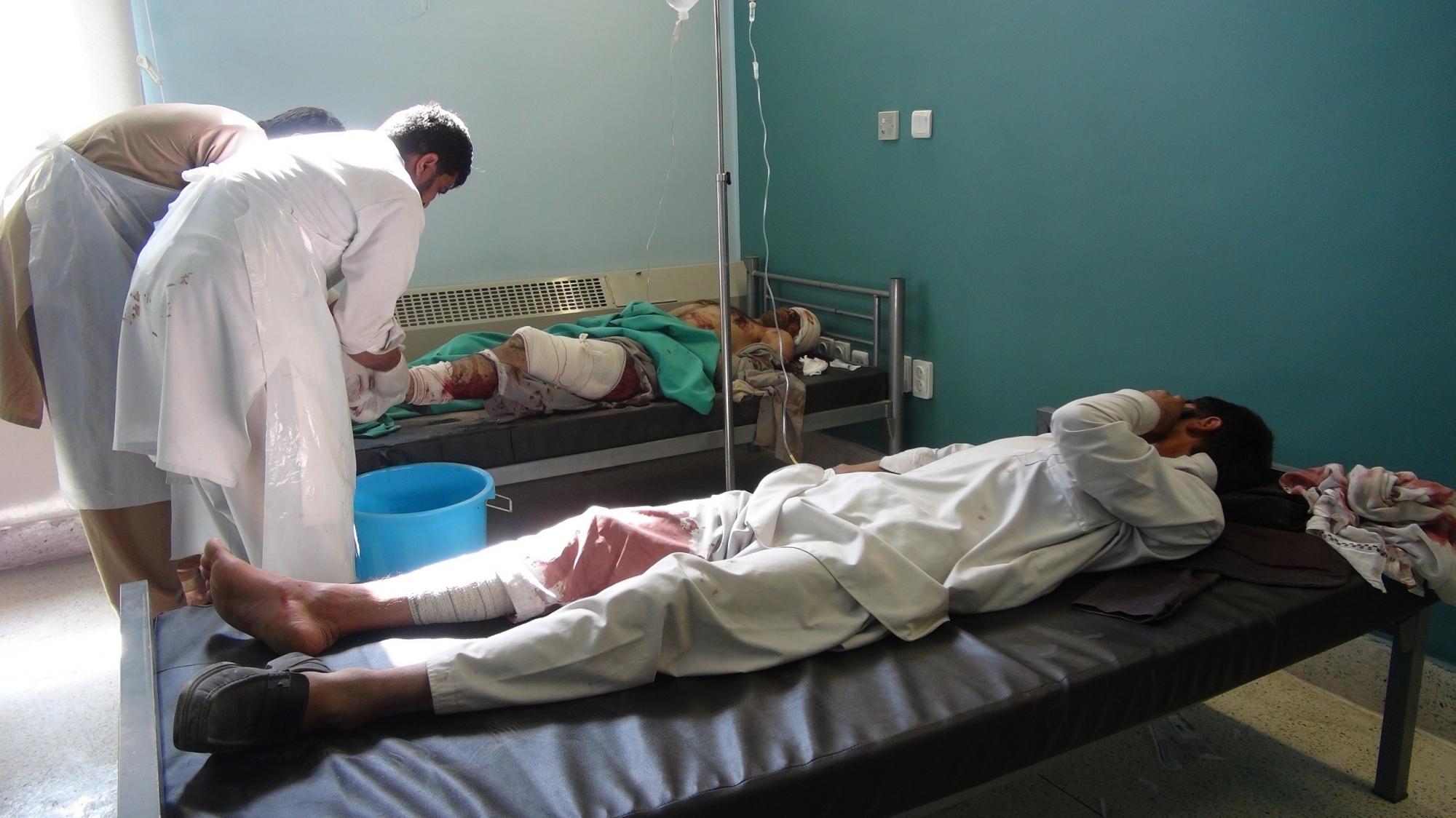 Afghanistan: Gardez residents struggle as local hospital remains closed