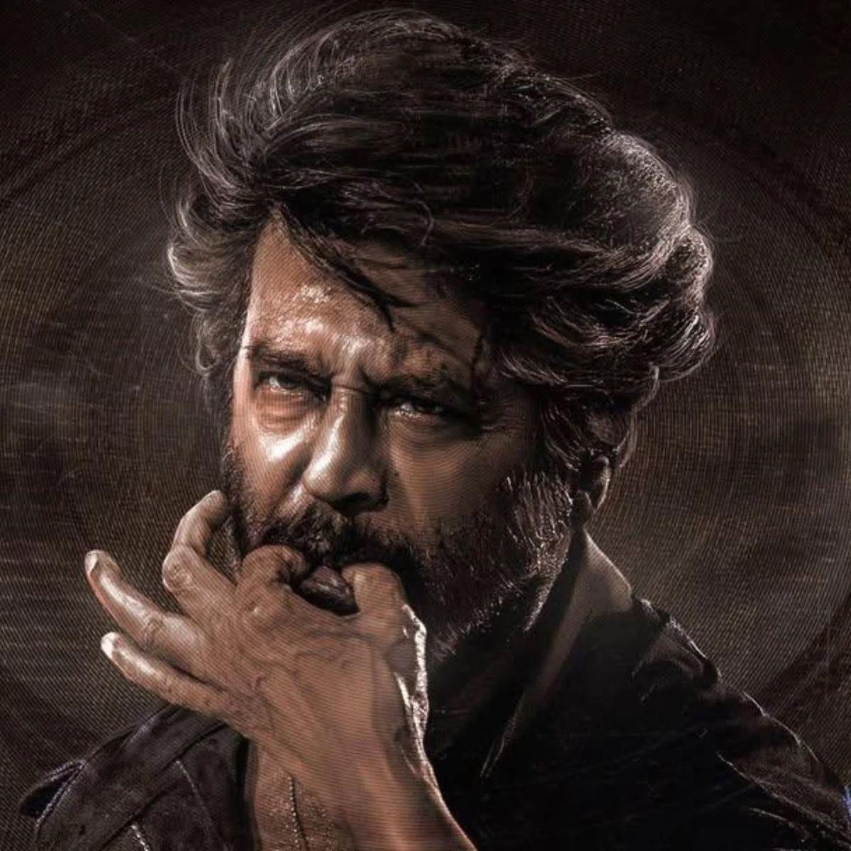 Rajinikanth expresses heartfelt gratitude to fans; calls them 'Gods who make me live'