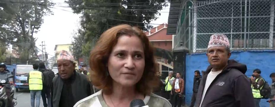 Nepal voters hopeful of political shift as early trends favour RSP