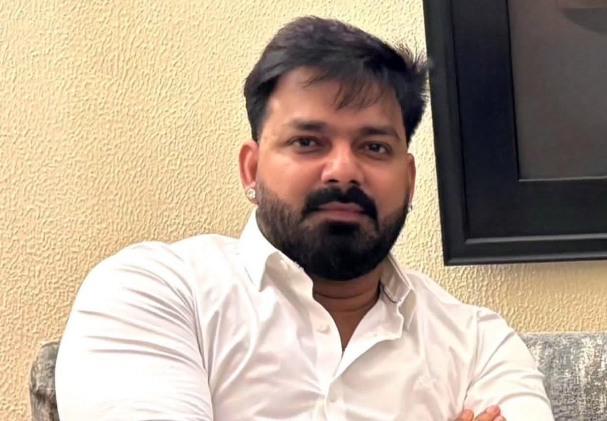 Bhojpuri star Pawan Singh’s ex-girlfriend Akshara Singh supports his wife’s Jyoti Singh’s demand of alimony