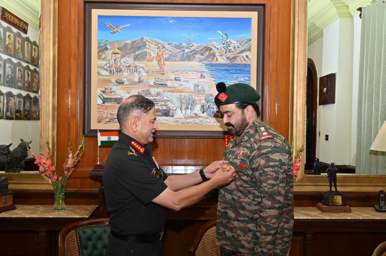 Army Chief Gen Dwivedi felicitates Lt Col (Honorary) Mohanlal