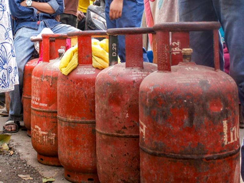 Gujarat says LPG supply adequate, 25-day gap between bookings