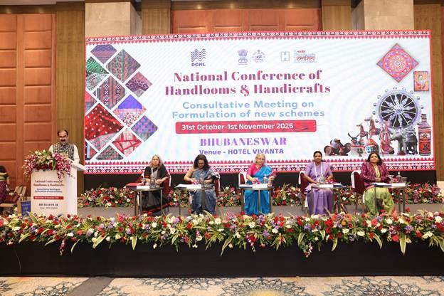 Modern tools, productivity in focus as experts discuss growth of handicrafts