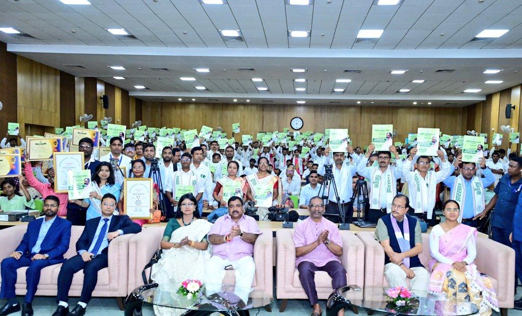 Now girls to study at Jharkhand’s prestigious Netarhat school from next session, declares Hemant Soren