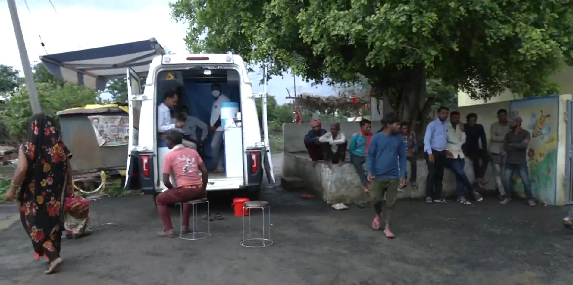 MP: Mobile medical units strengthen healthcare in Vidisha, take treatment to their homes