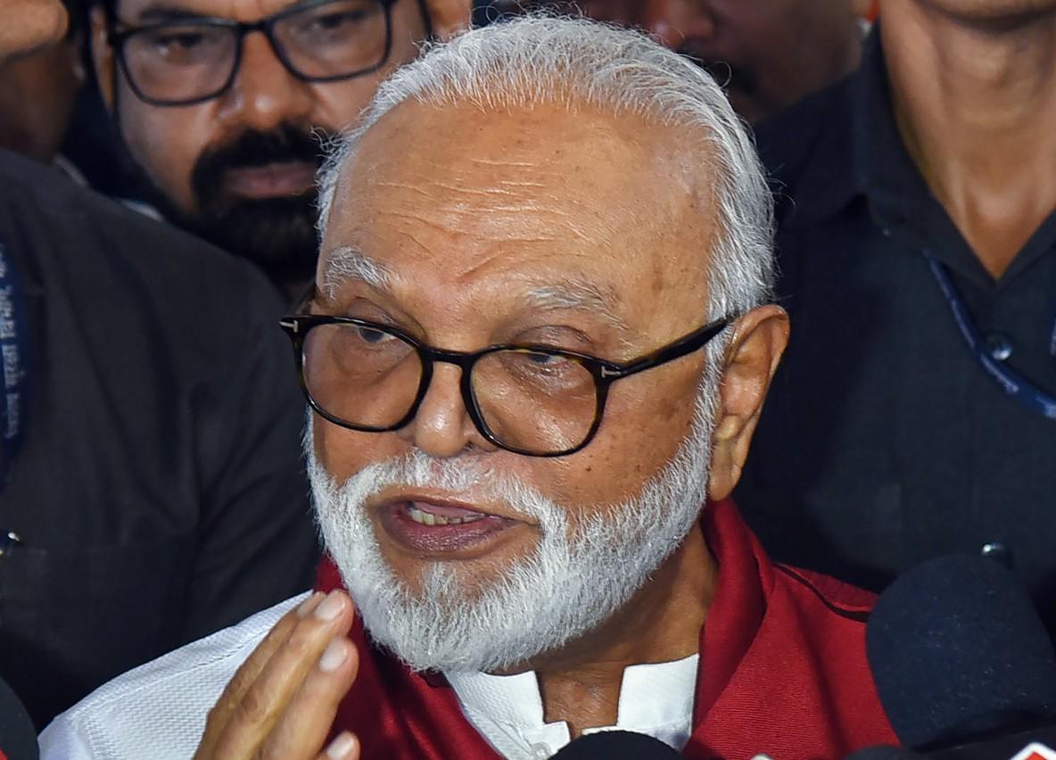 Bhujbal urges OBC leaders to halt protests over Maratha Kunbi status, mulls legal options