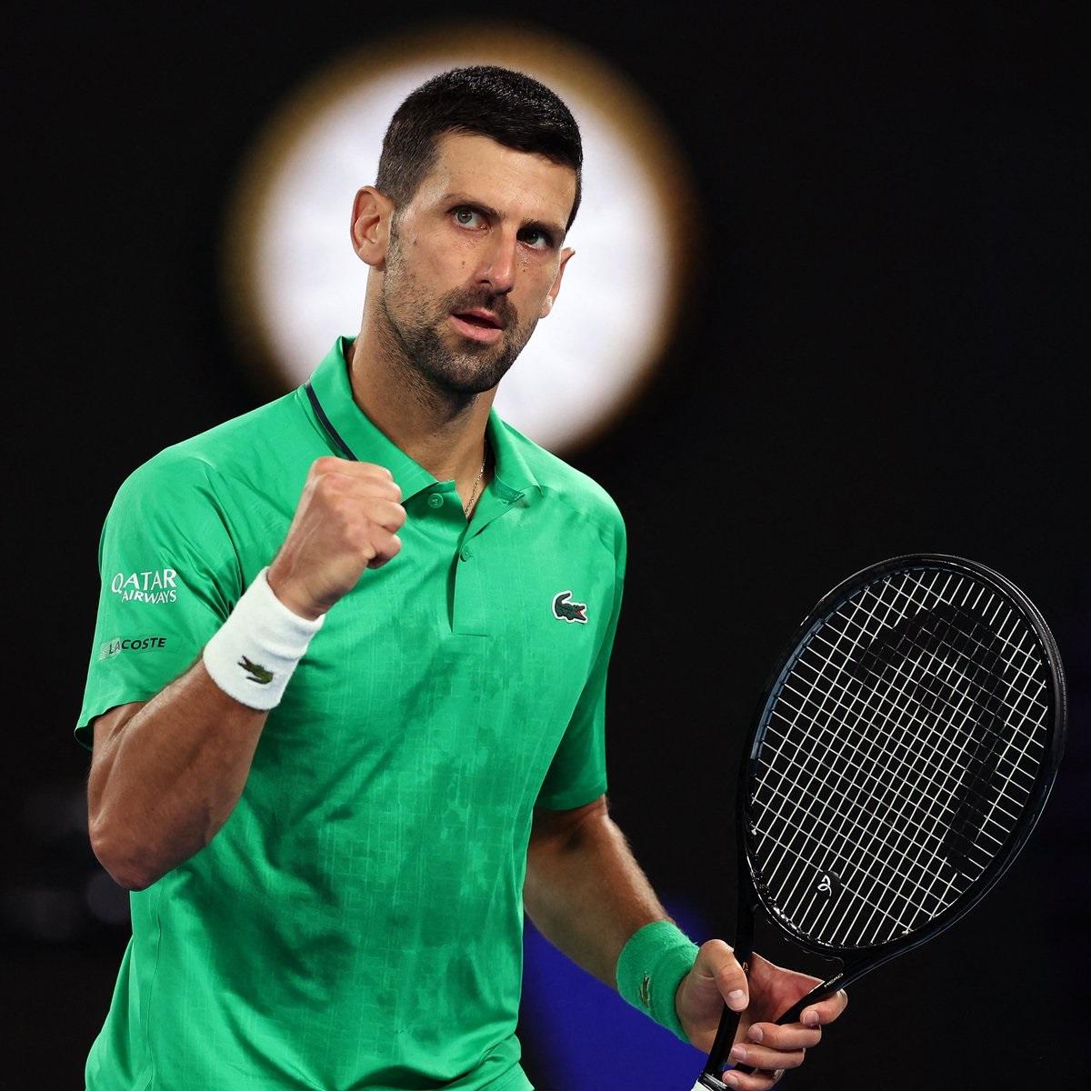 Aus Open: Novak Djokovic completes 400 major wins, equals Federer's record to enter R4