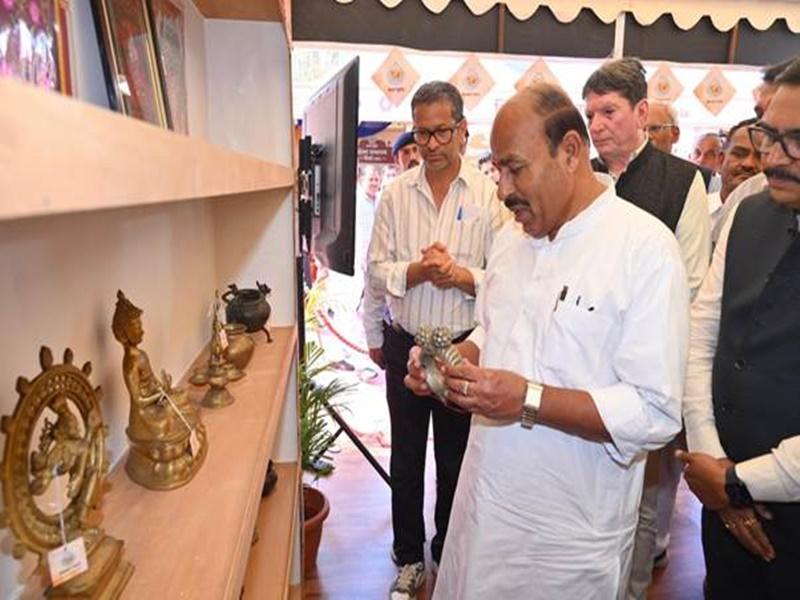Union Minister Virendra Kumar inaugurates Shilp Samagam Mela in Ahmedabad