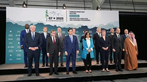 South Korea's FM Cho asks Rubio to help enable swift release of joint summit fact sheet amid delay