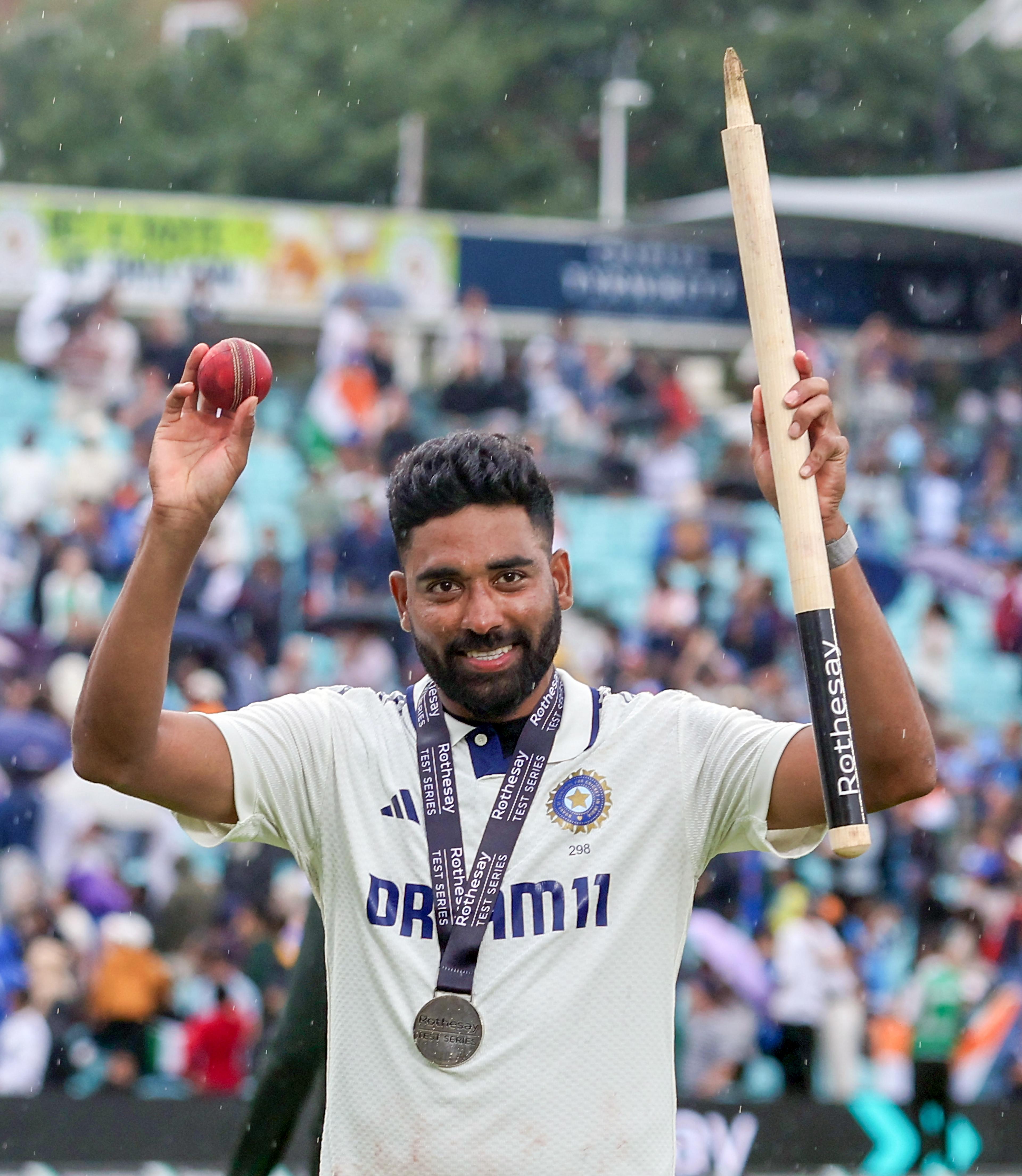 'Iron body with heart of a lion': Irfan Pathan lauds Siraj's magical spell after India's famous win at Oval