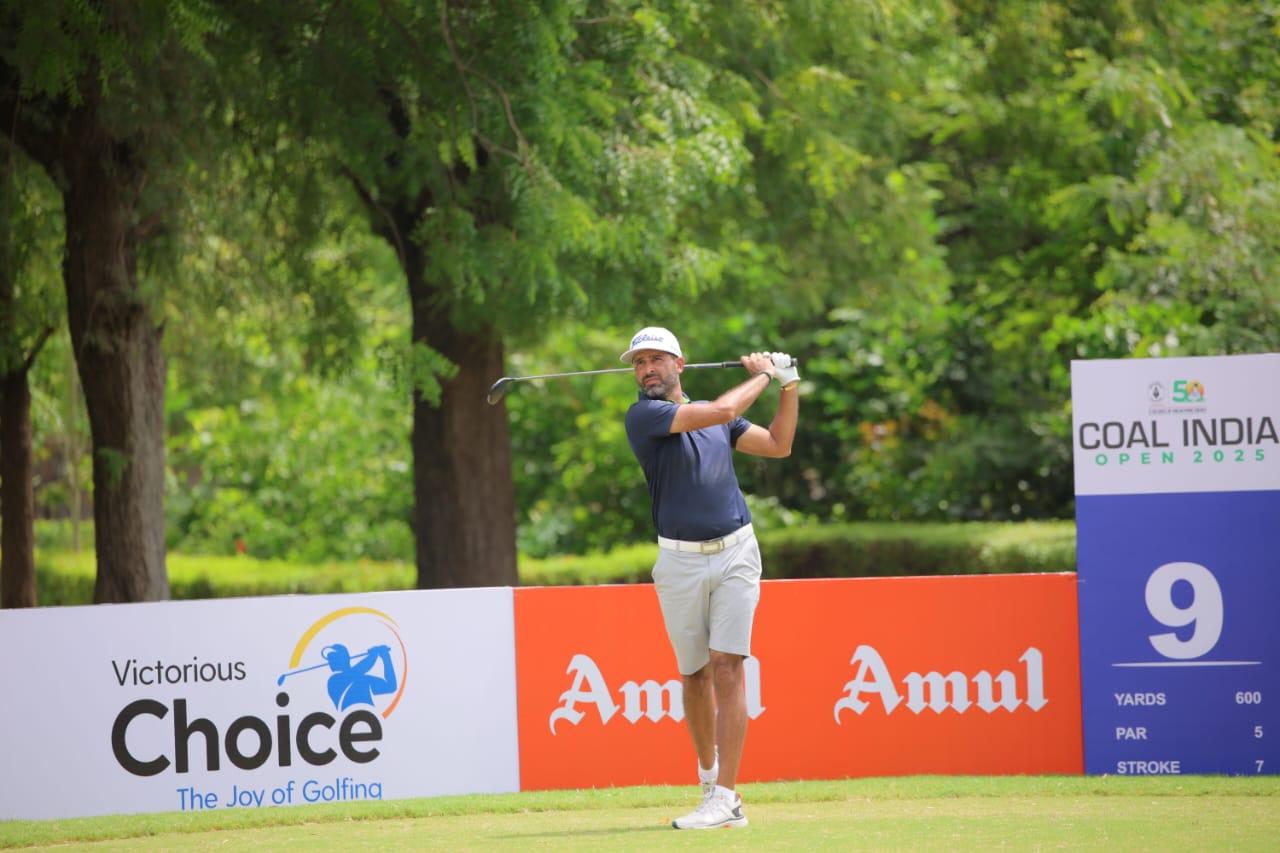 Coal India Open: Amardeep Malik surges ahead by two strokes in round two