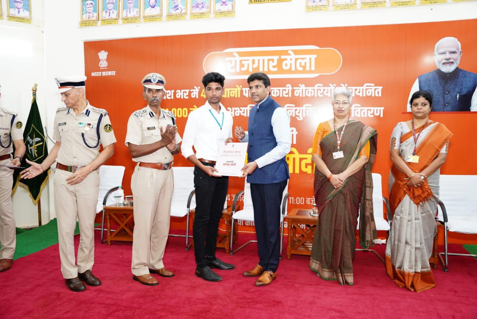 Telecom PLI creates 25,000 manufacturing jobs, hits exports worth Rs 13,000 crore: Minister