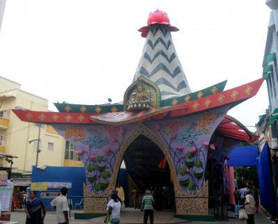 Durga Puja committees yet to submit utilisation certificates should not get funds: Calcutta HC
