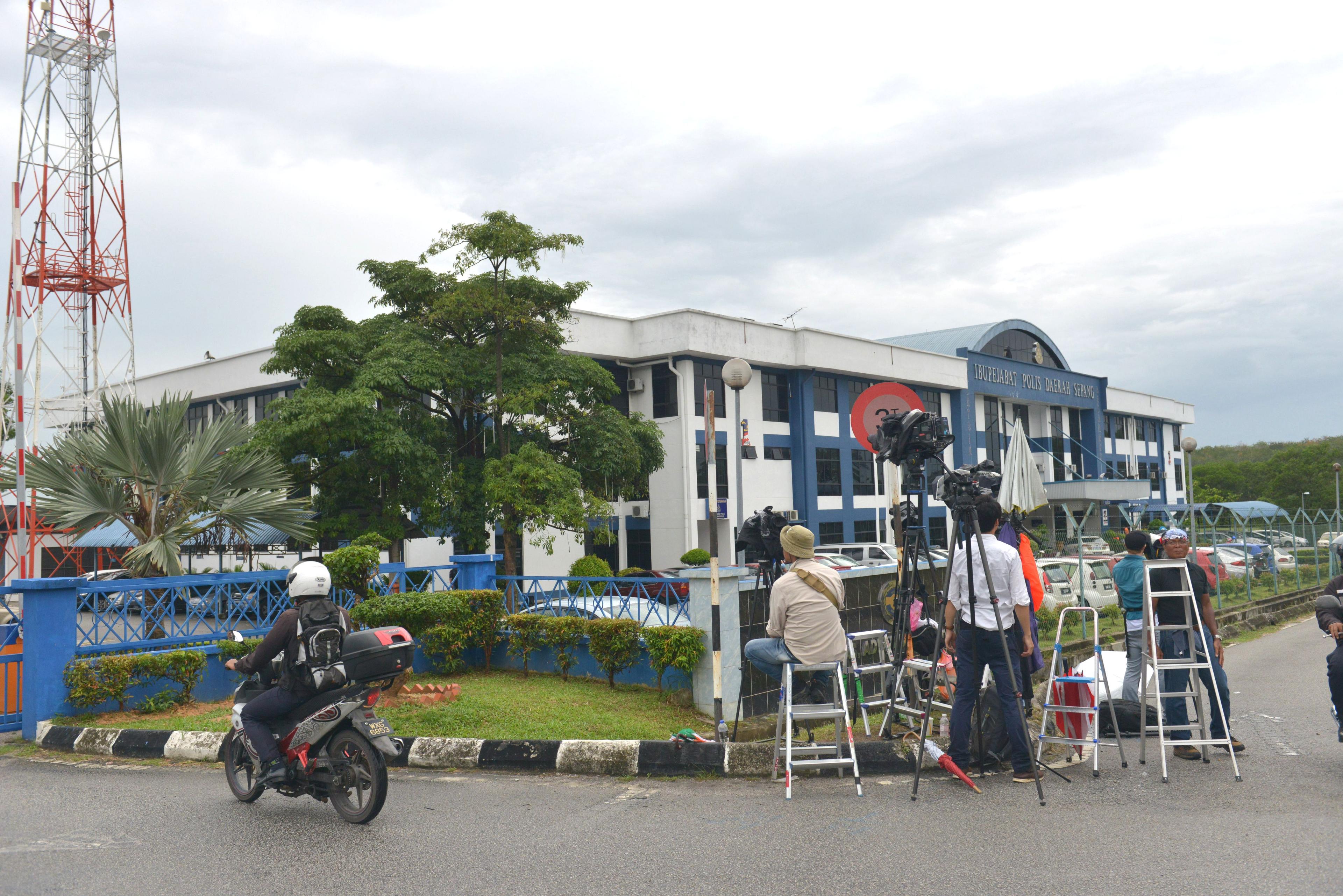 Malaysian police rescues three Bangladeshis in human trafficking case