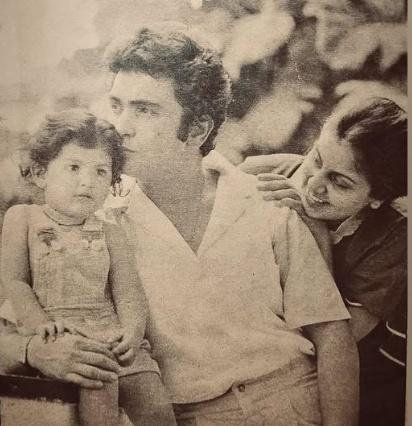 Neetu Kapoor treats with a rare pic of Rishi Kapoor with baby Riddhima