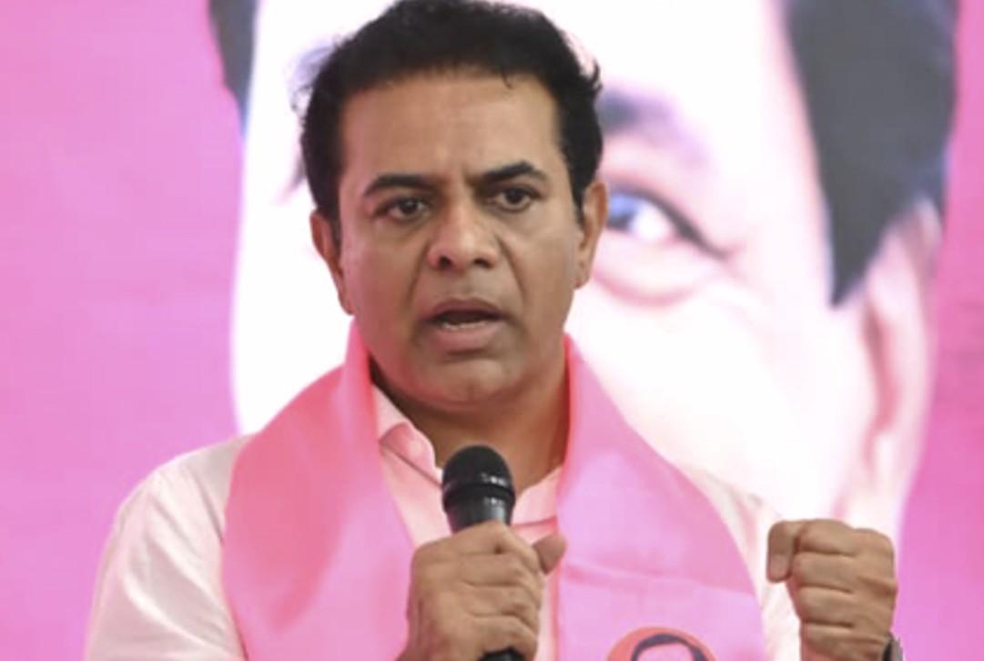 KTR demands action against killers of infant at Kummera Jatara