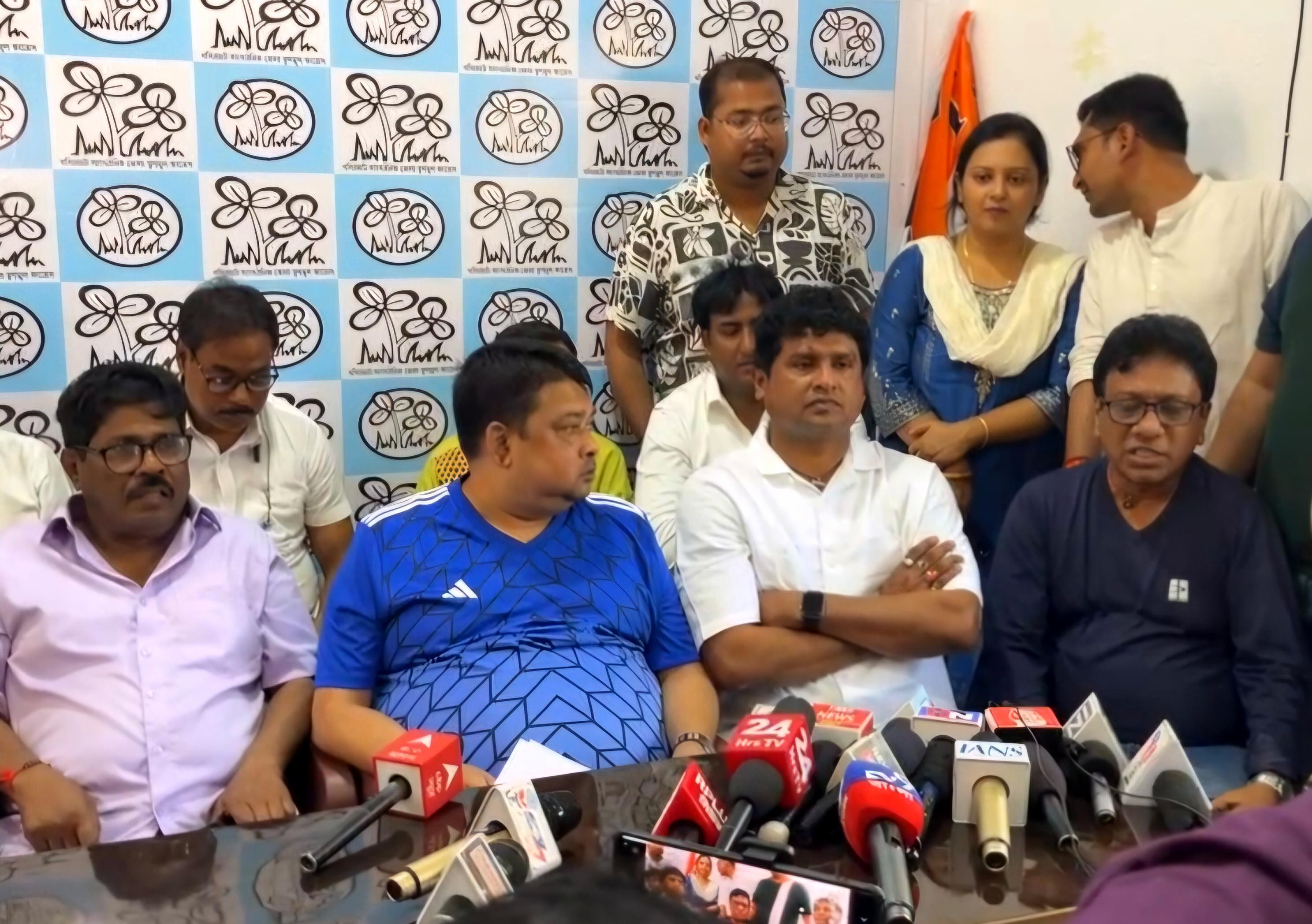 Former Indian footballer and ex-MLA Dipendu Biswas returns to Trinamool ahead of Assembly polls