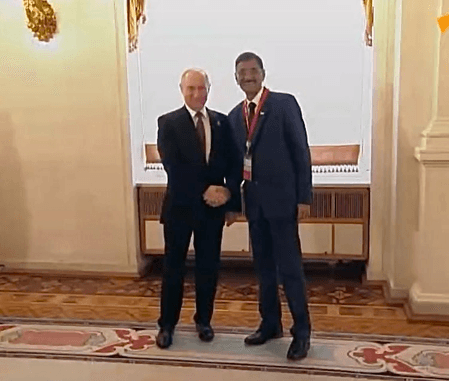 MoS Defence Sanjay Seth meets President Putin, thanks Russia for support in fight against terror