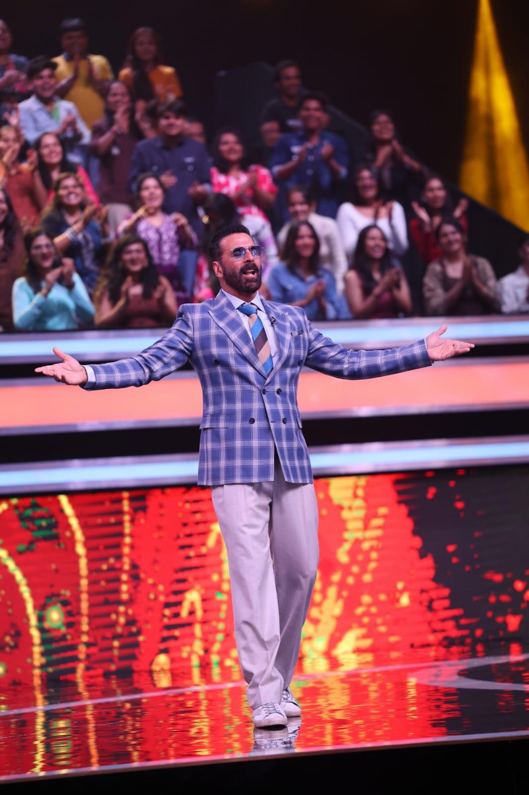 Akshay Kumar recalls childhood days when his father made his wrestle with professional wrestlers