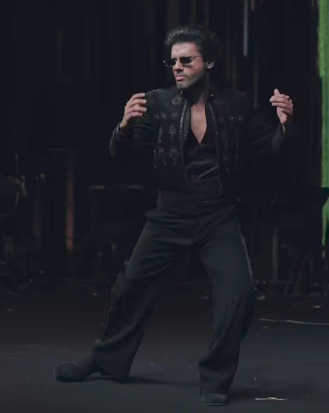 Stebin Ben charms with smooth dance moves, wife Nupur Sanon proudly calls him ‘Mine’